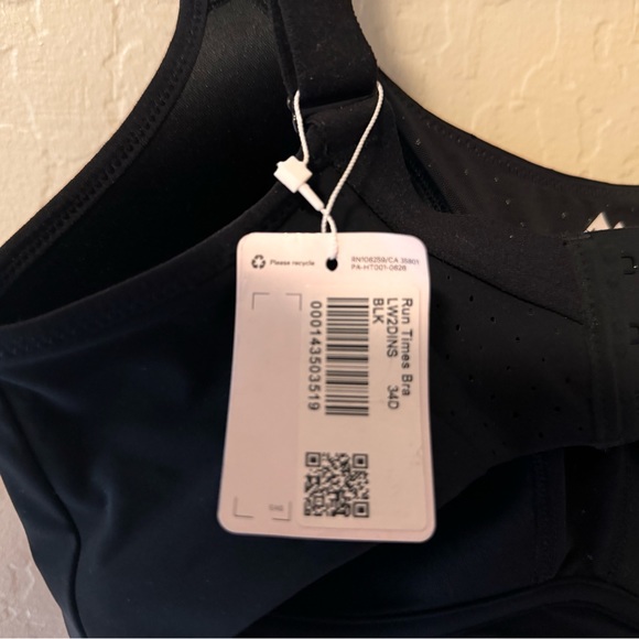 NWT lululemon Run Times high support bra Black 34D - Picture 5 of 7
